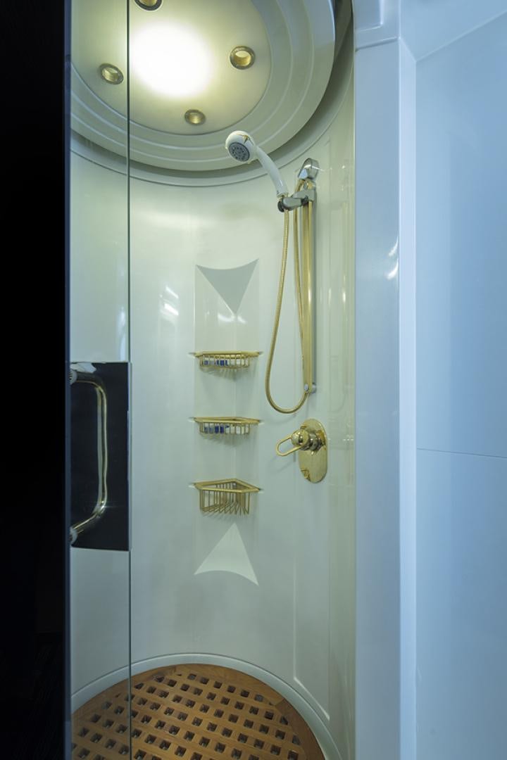 a shower with a glass door aboard THUNDER Yacht for Sale