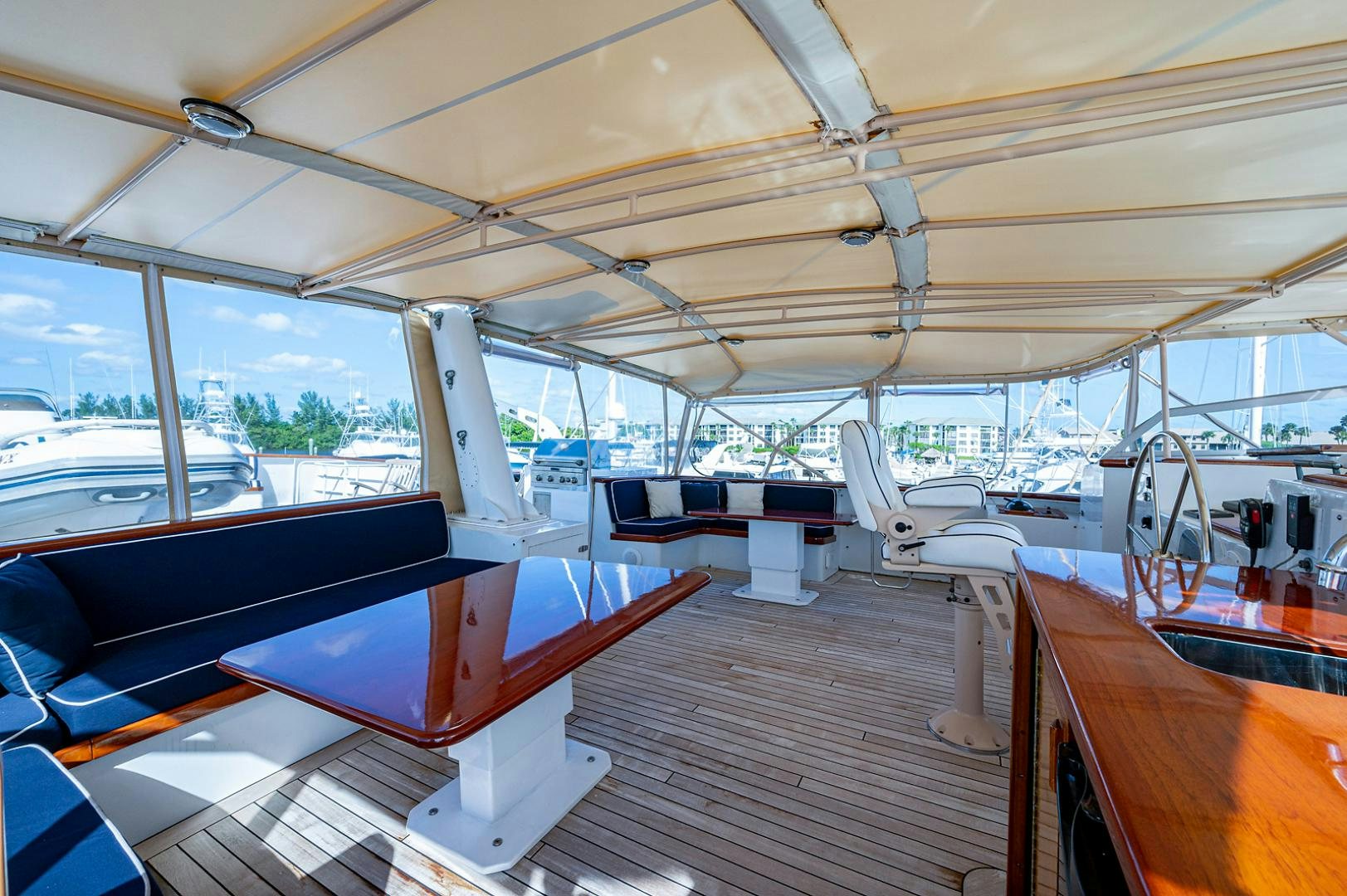 inside of a boat aboard CHANTICLEER Yacht for Sale
