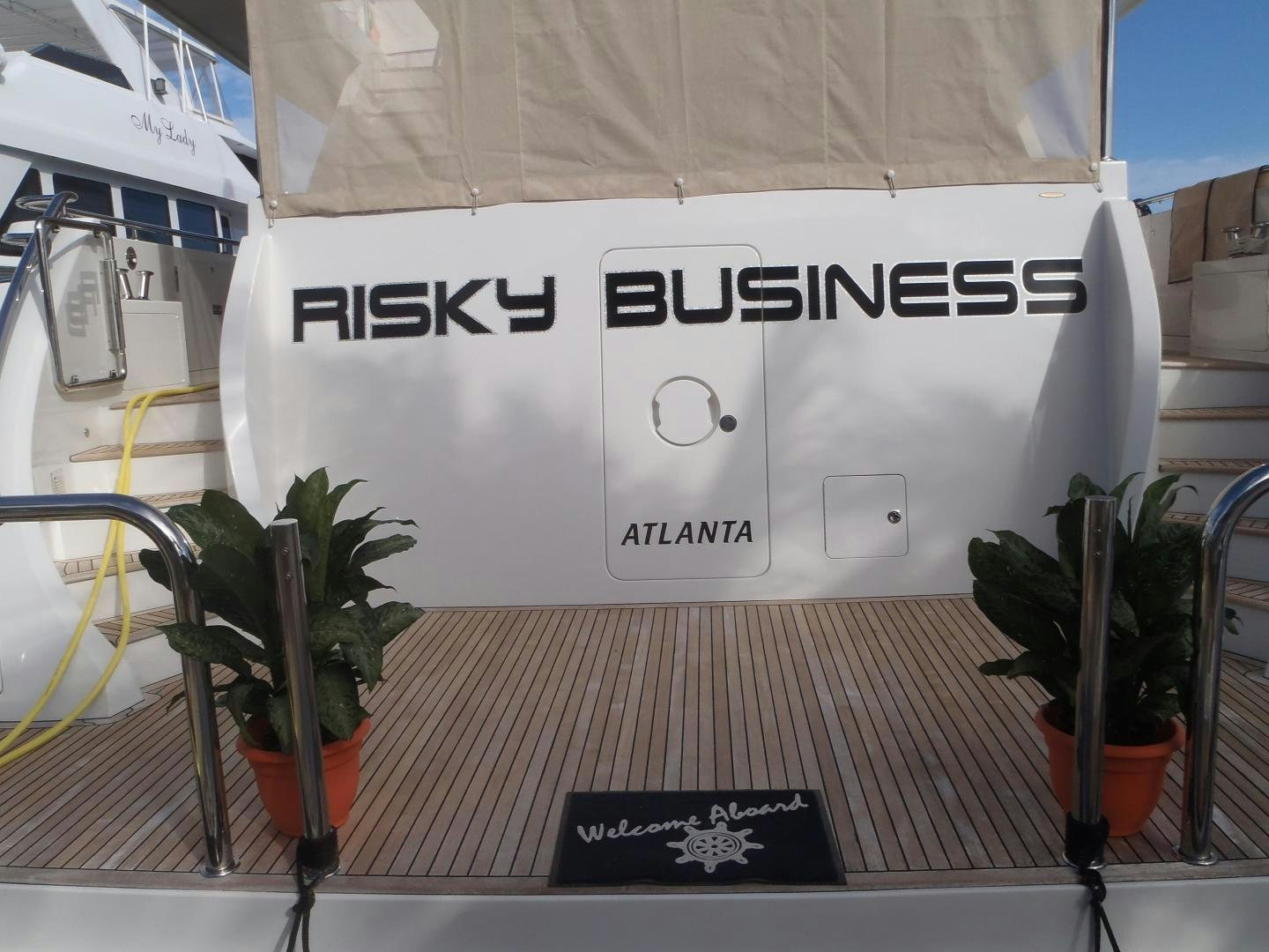 website aboard CLAYPEN Yacht for Sale