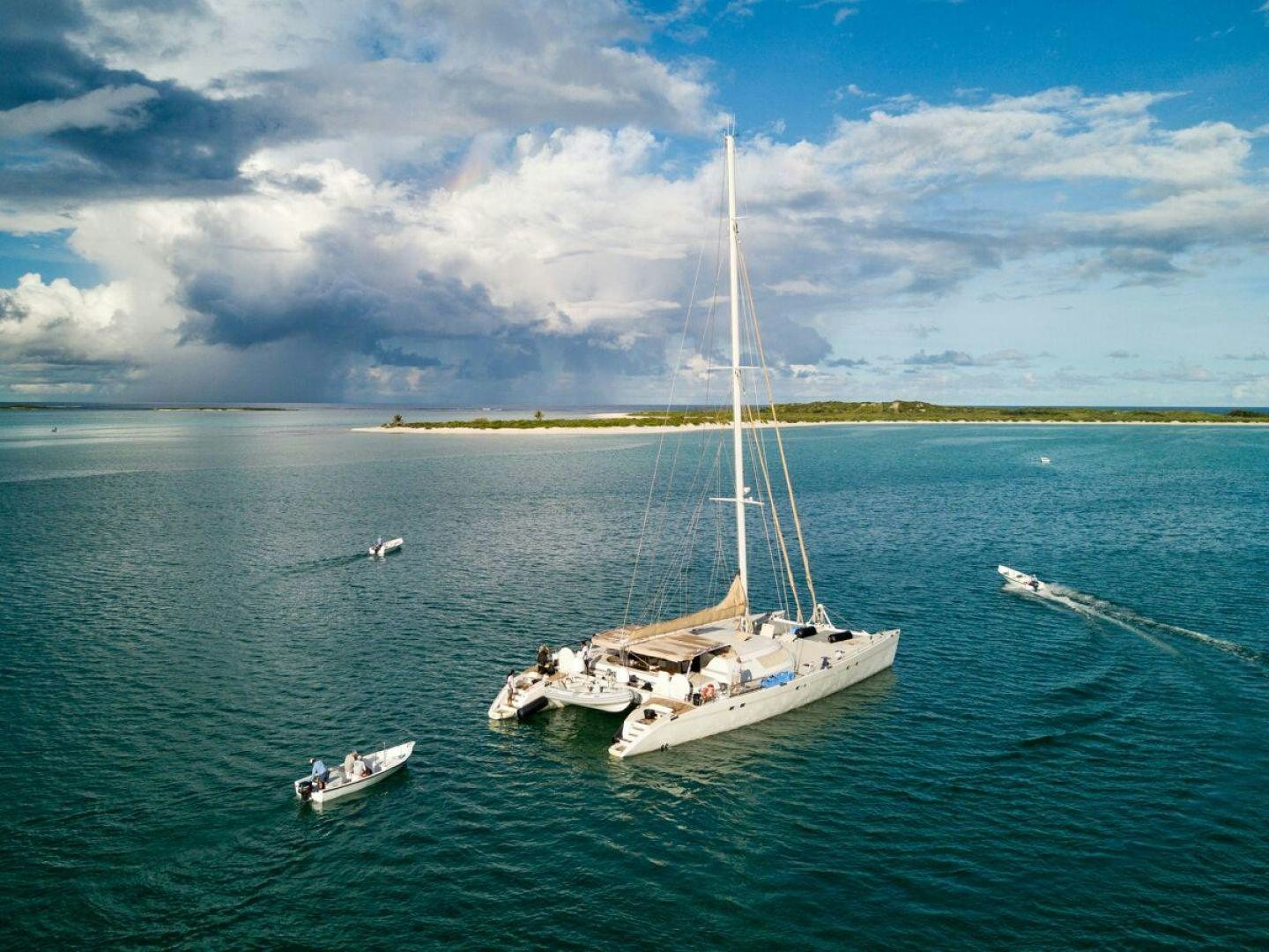 a boat sailing in the sea aboard LONESTAR Yacht for Sale