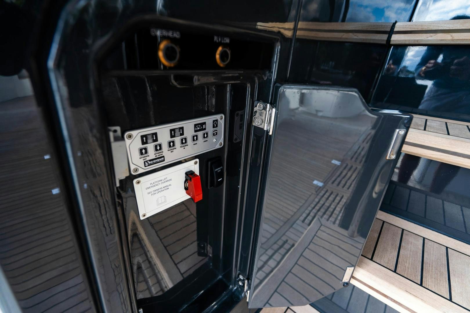 a machine with a screen aboard BLIND DATE Yacht for Sale