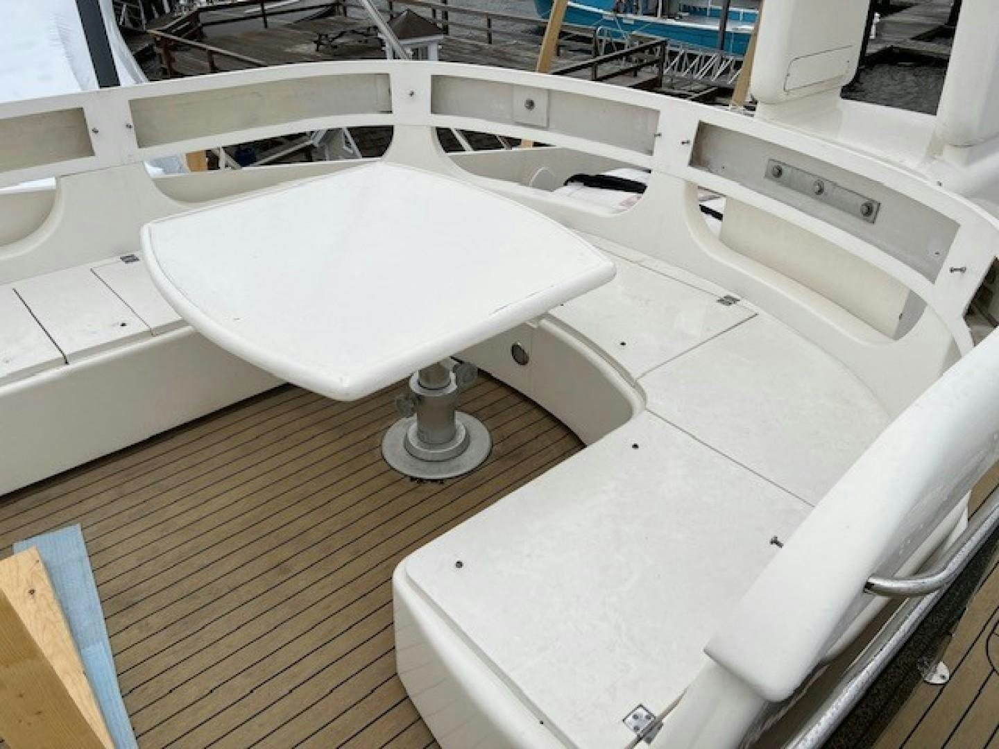 a white bathtub in a room aboard JOIE DU ROI Yacht for Sale