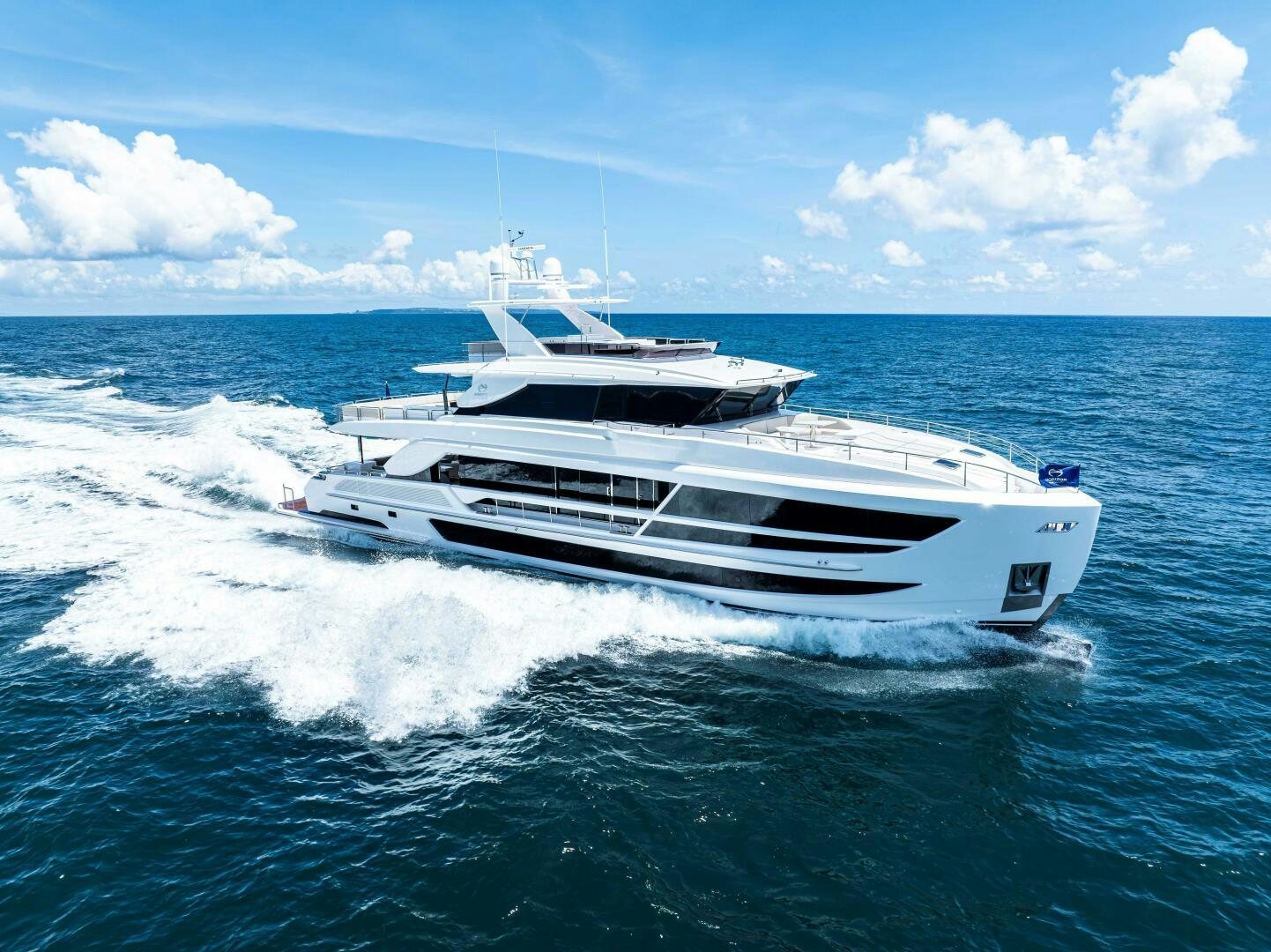 a boat on the water aboard FD100 911 Yacht for Sale
