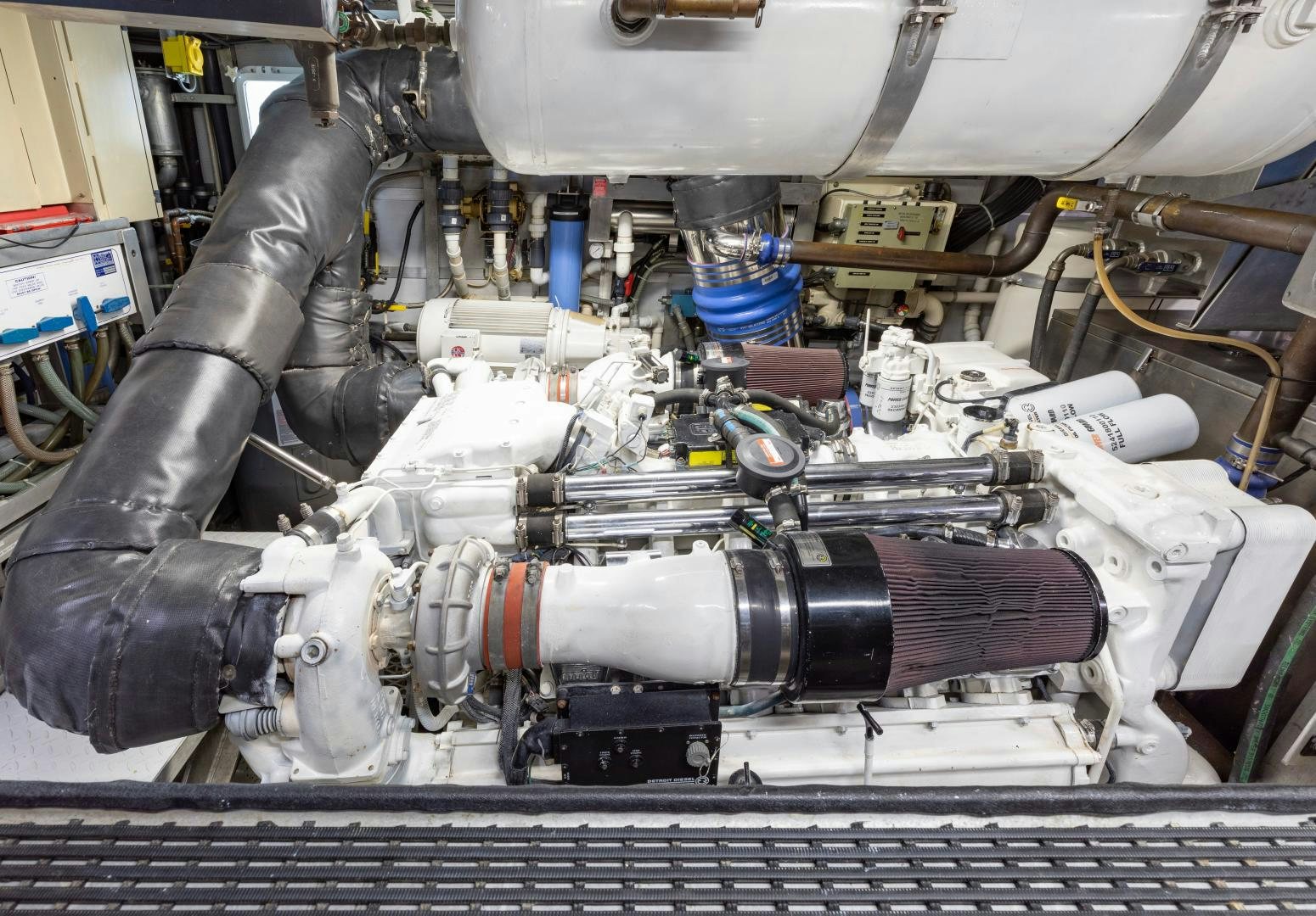 a machine with a large metal pipe aboard SIMARON Yacht for Sale