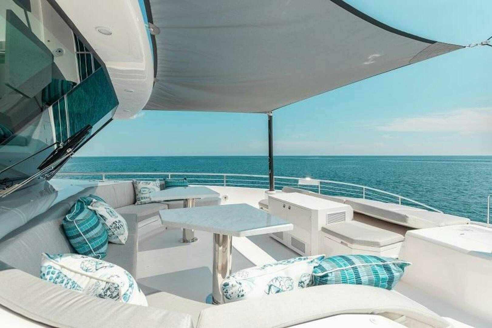 diagram aboard WIGGLE ROOM Yacht for Sale