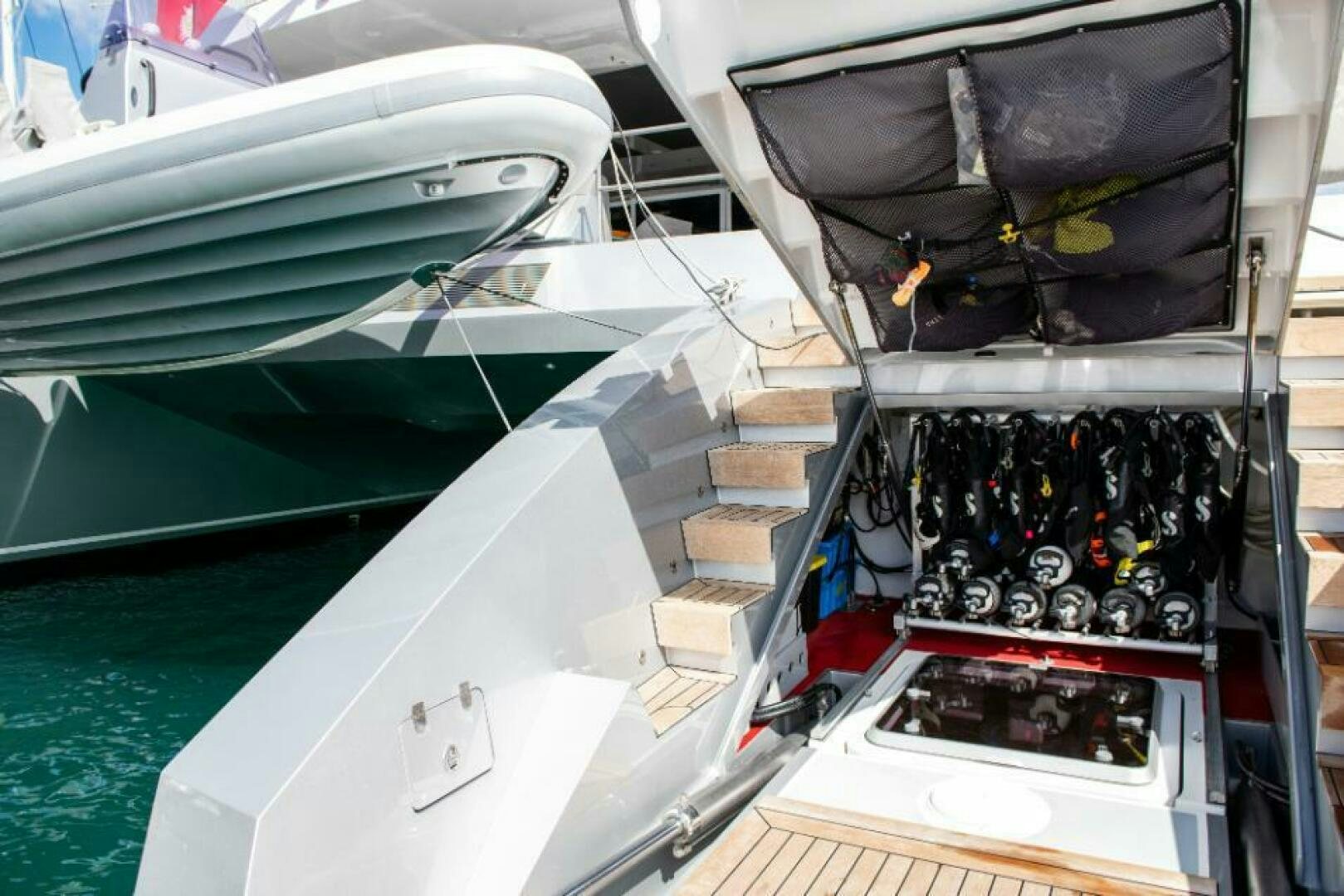 the inside of a boat aboard MOUSETRAP Yacht for Sale