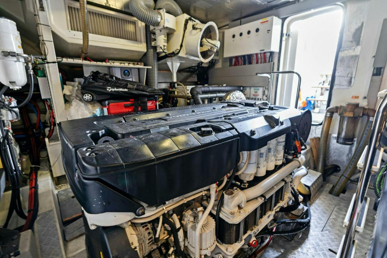 a large machine with many parts aboard PRESTIGE WORLDWIDE Yacht for Sale