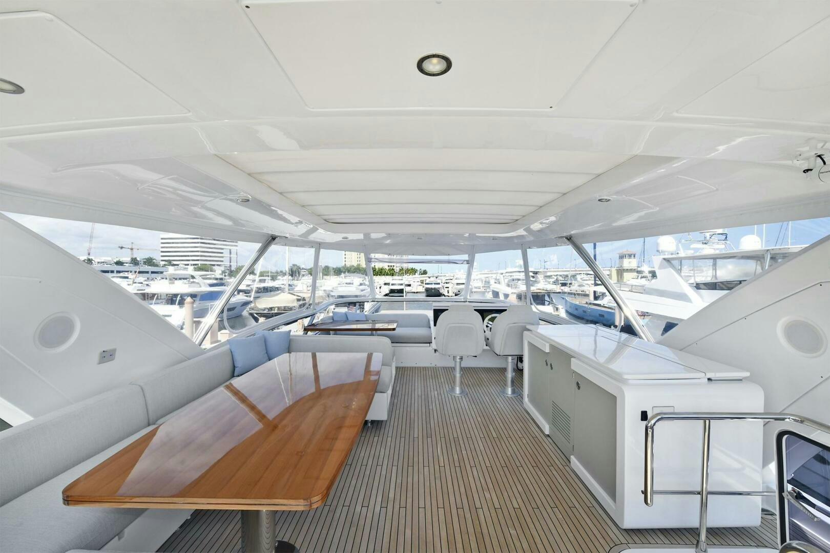 inside of a boat aboard SLAINTE Yacht for Sale