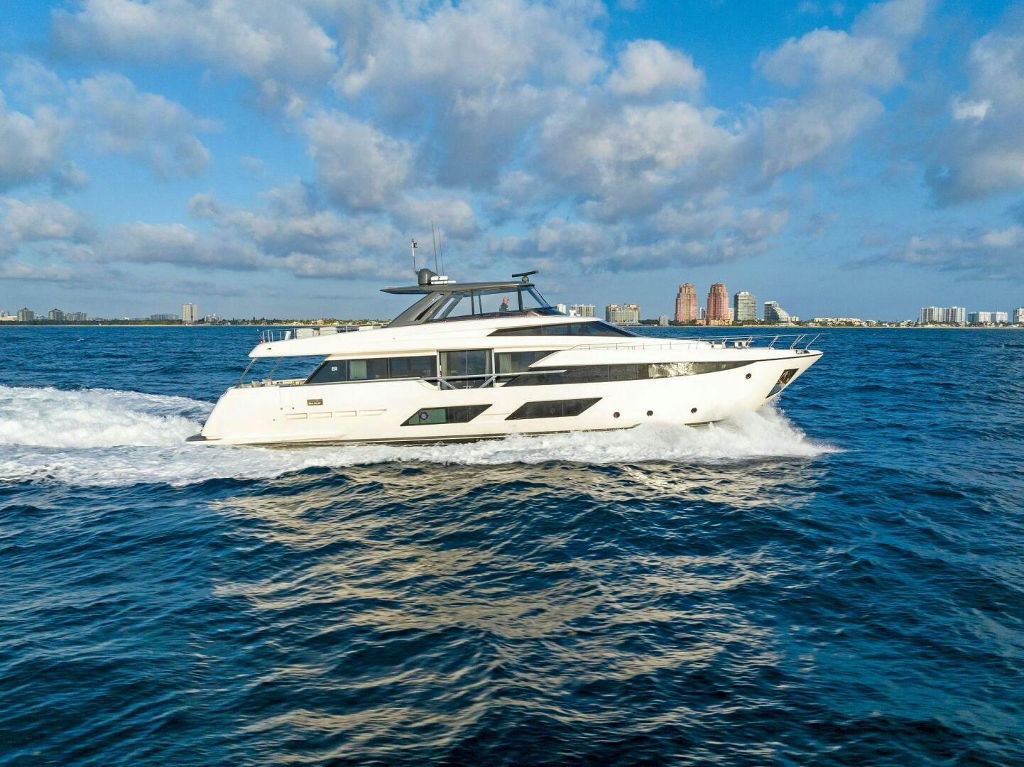 a white boat in the water aboard SILHOUETTE Yacht for Sale