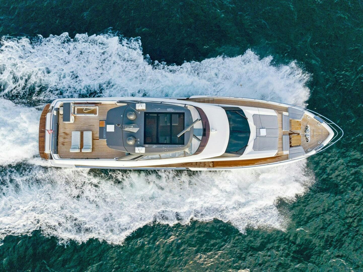 a boat in the water aboard SILHOUETTE Yacht for Sale