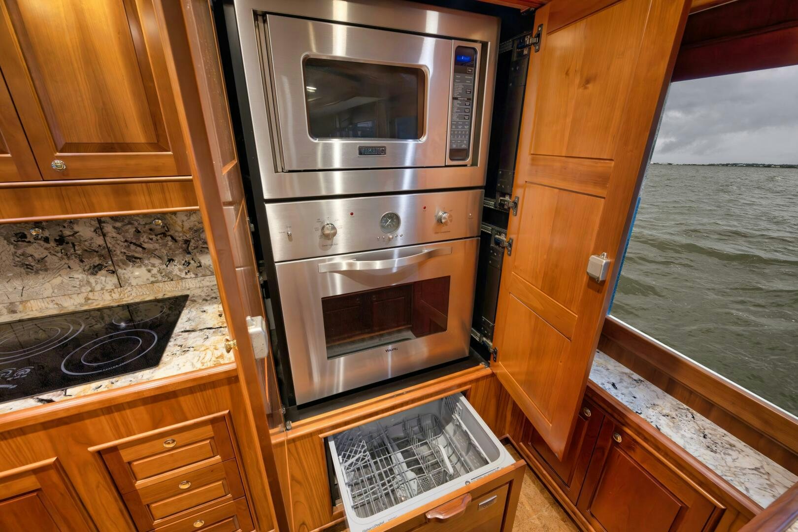 a kitchen with a stove and oven aboard ANN WARRICK Yacht for Sale