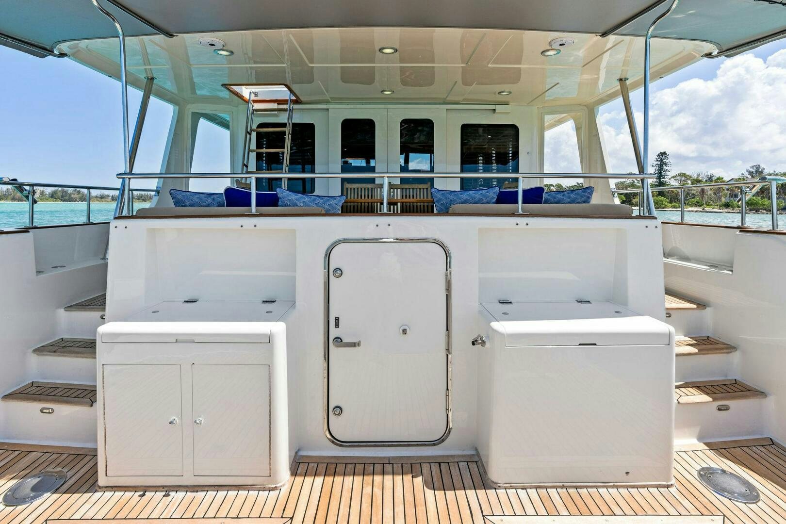 a large white machine aboard RELENTLESS Yacht for Sale