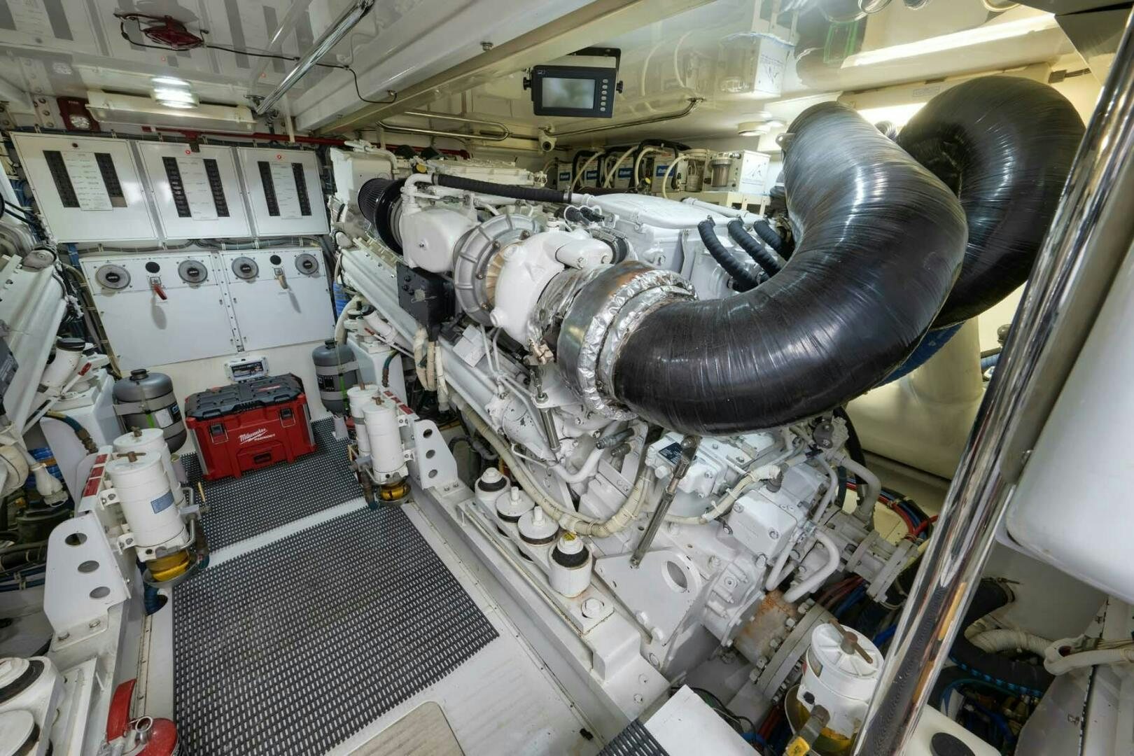 a large machine with many tubes aboard REEL TRADER Yacht for Sale