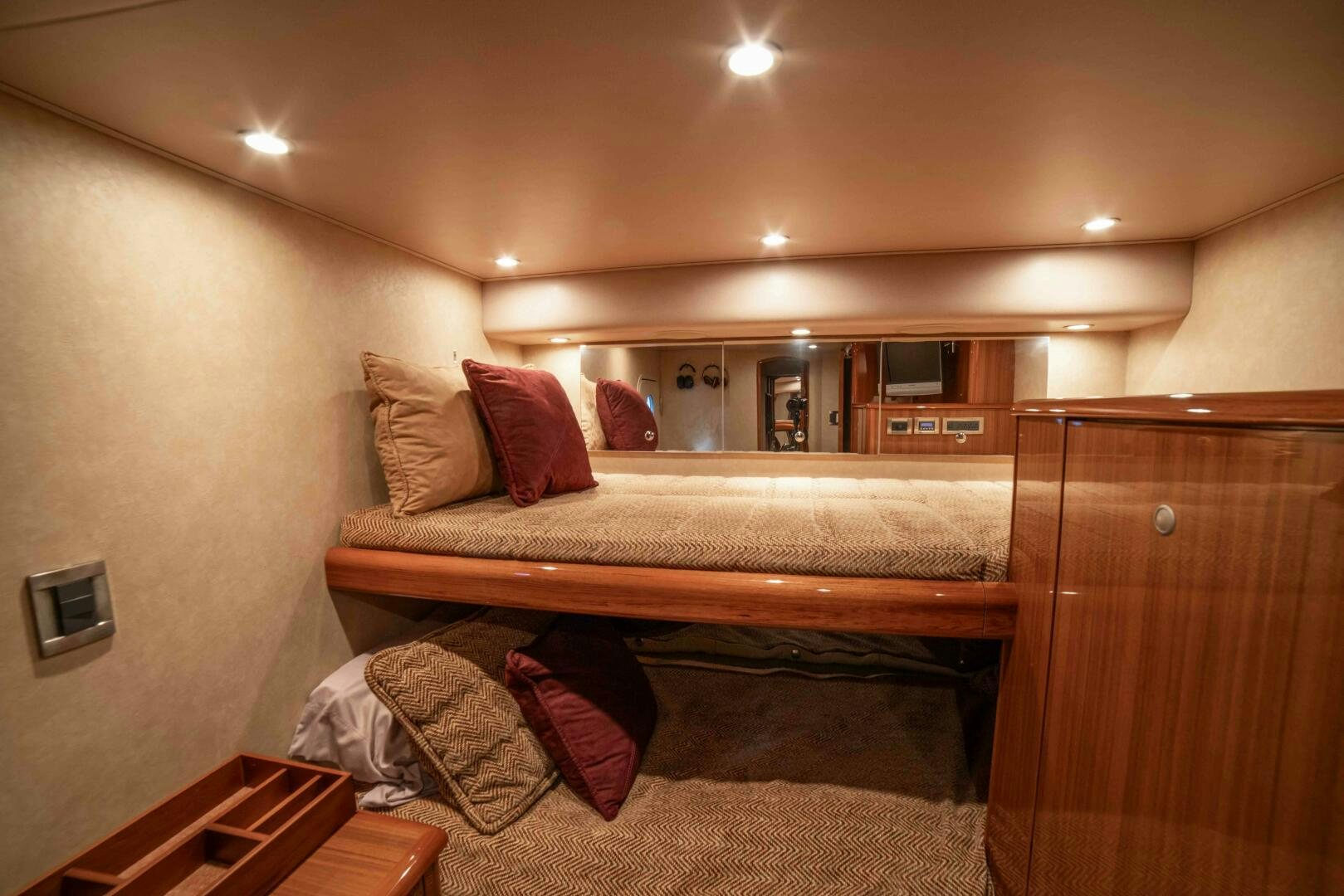 a room with two beds aboard Z MOTIVATION Yacht for Sale