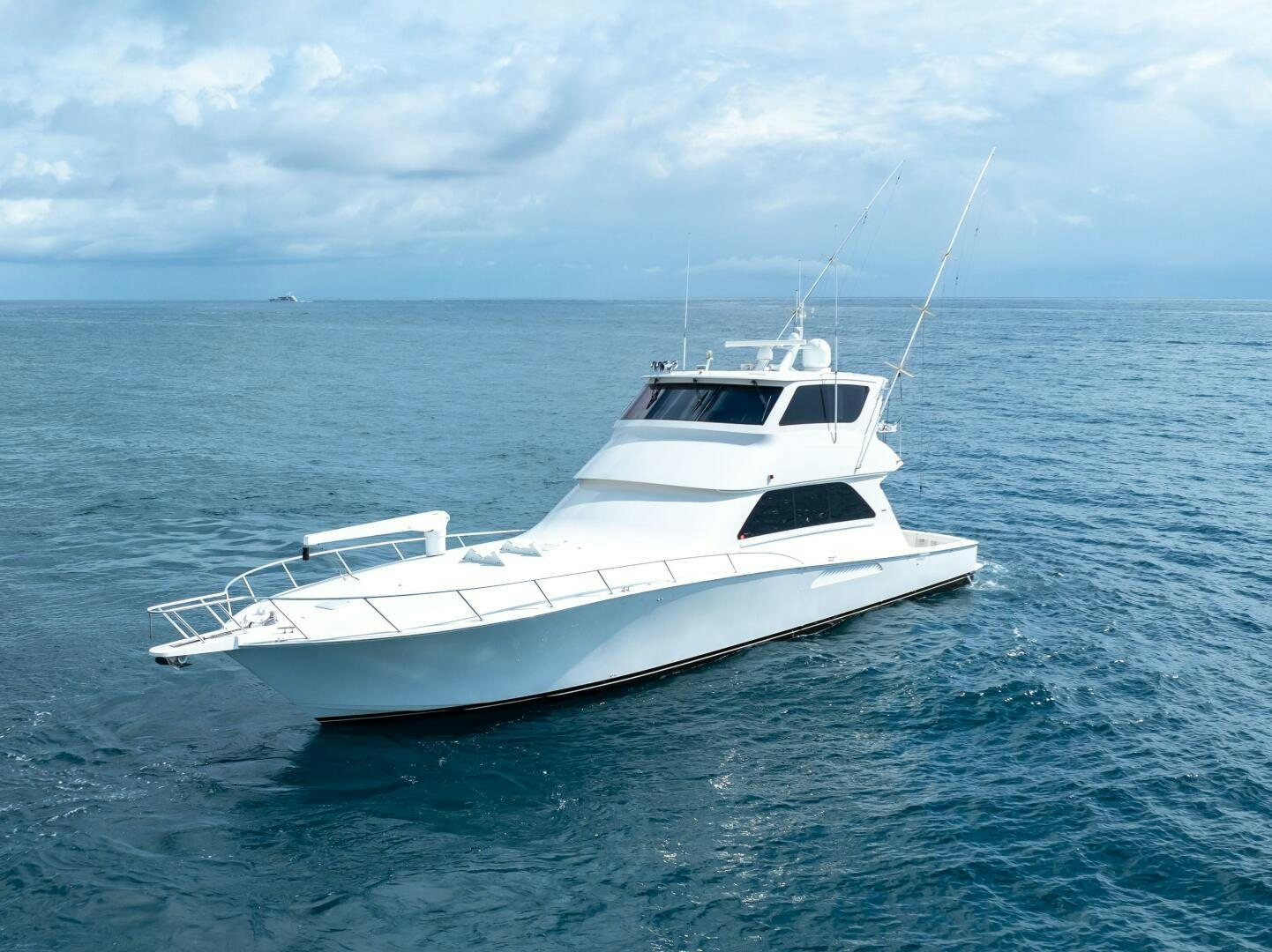 a white yacht in the water aboard Z MOTIVATION Yacht for Sale