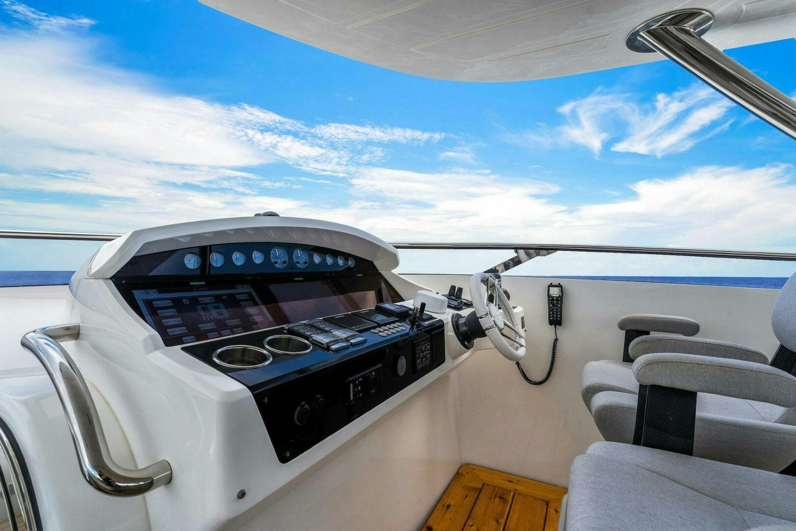 the cockpit of a plane aboard KARILLIAN & COMPANY Yacht for Sale