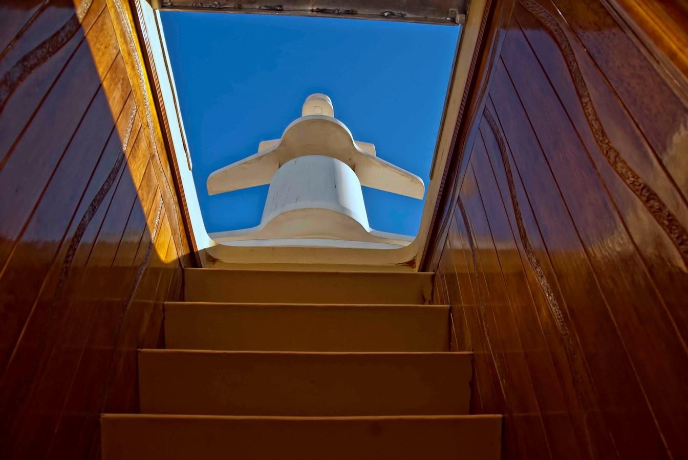 a staircase with a white domed roof aboard PRINCIPE DEL MAR Yacht for Sale