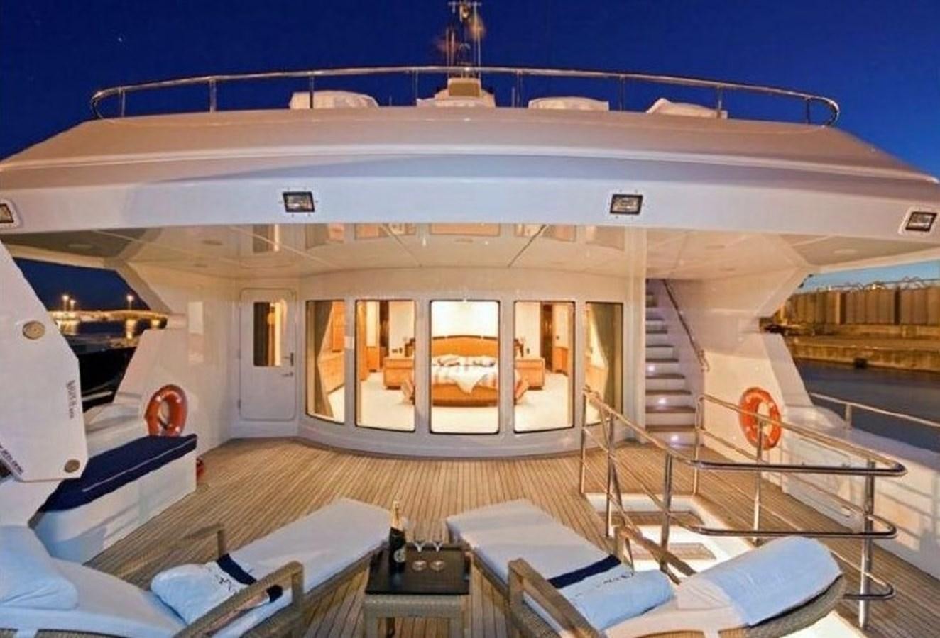 inside of a boat aboard GOLDEN HORN Yacht for Sale