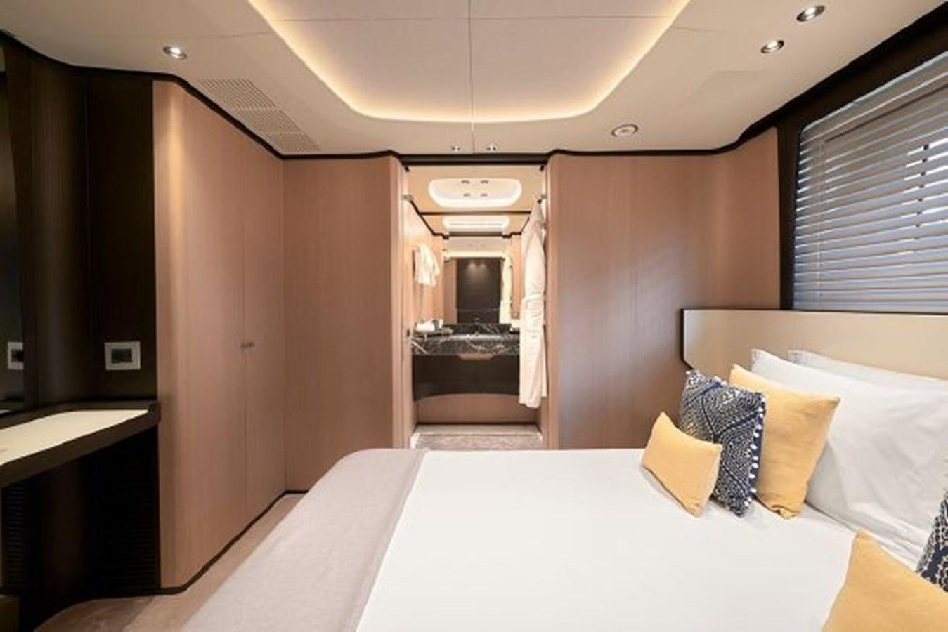 a bed in a room aboard 2018 BENETTI MEDITERRANEO 116 - VIRGIN ISLANDS Yacht for Sale