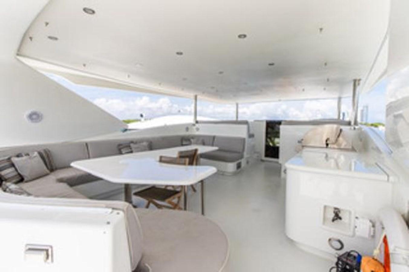 inside of a space ship aboard 2000 116 BAGLIETTO Yacht for Sale