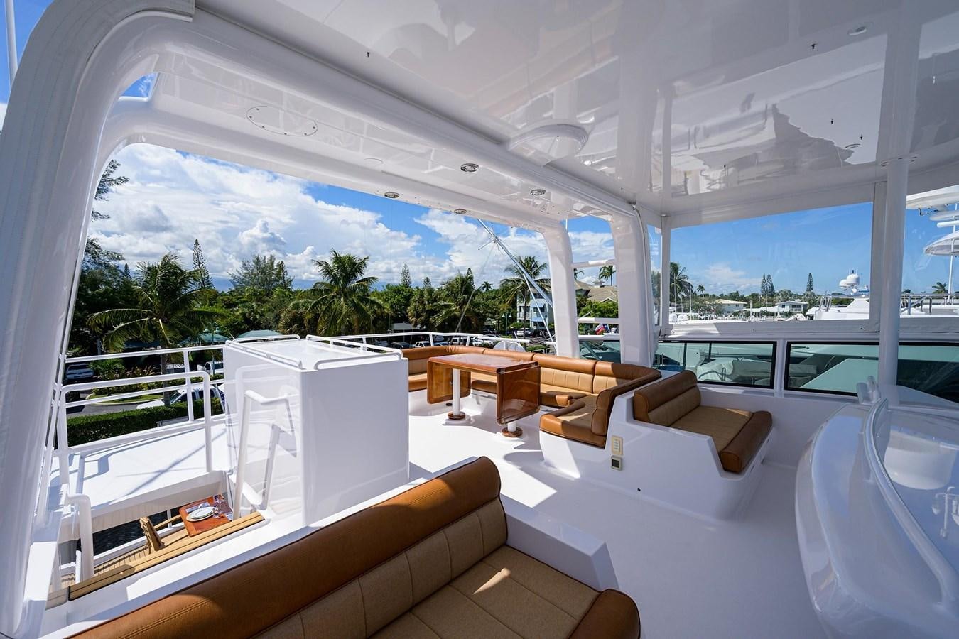 a room with a view of the ocean and the beach aboard TEMPO REALE Yacht for Sale