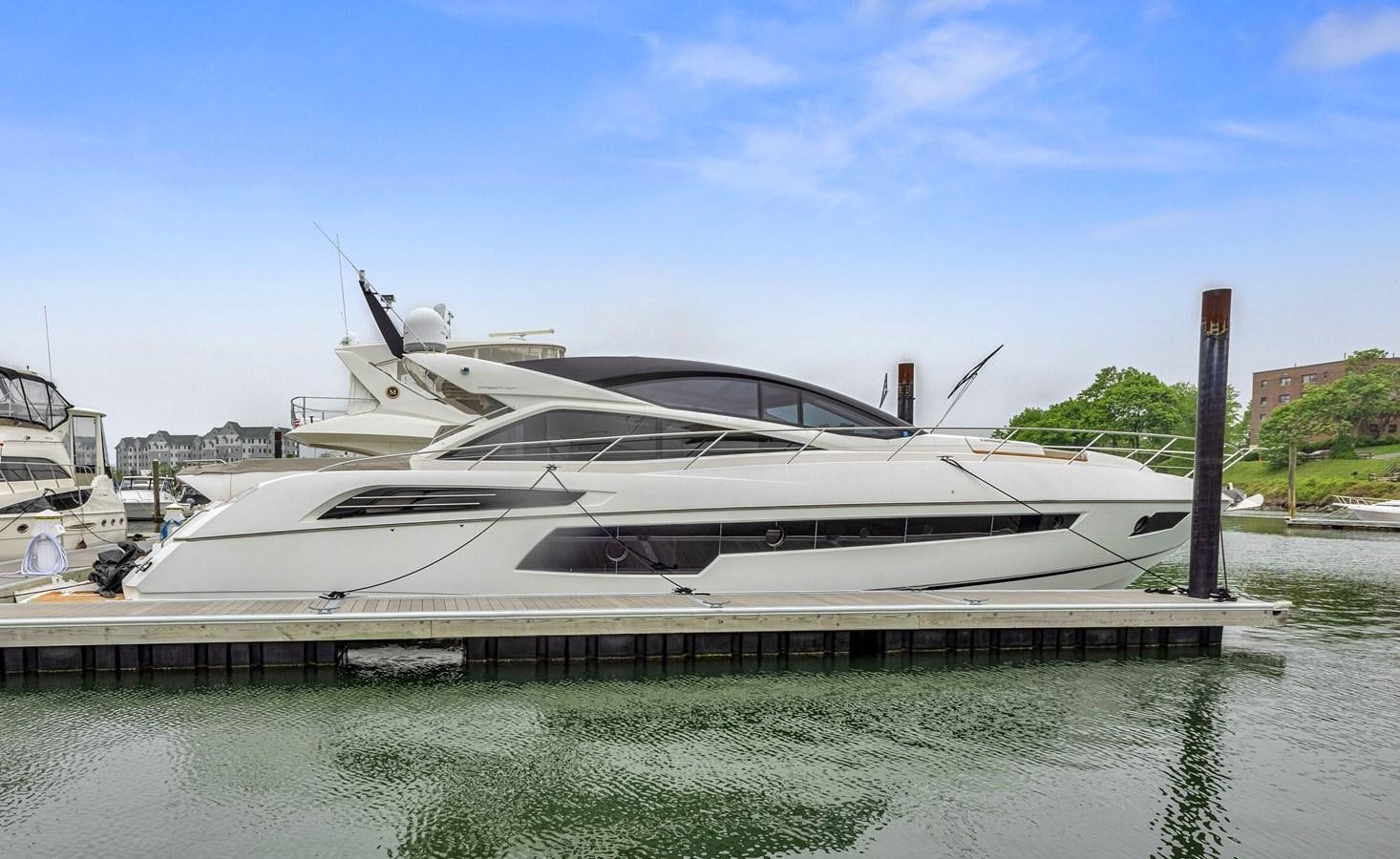 a building with a roof aboard DIGGIN Yacht for Sale