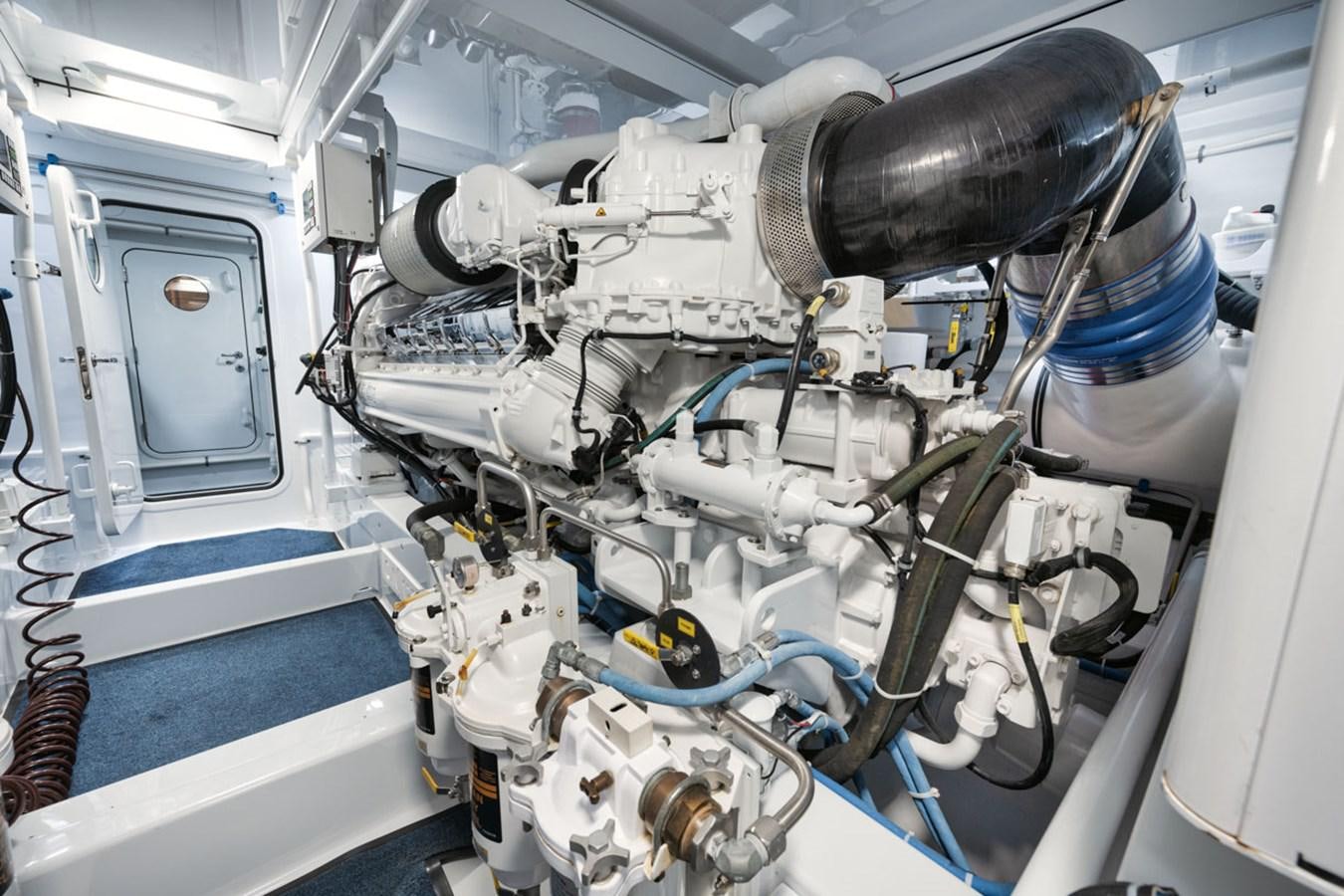 a machine with a large metal pipe aboard OWL'S NEST Yacht for Sale