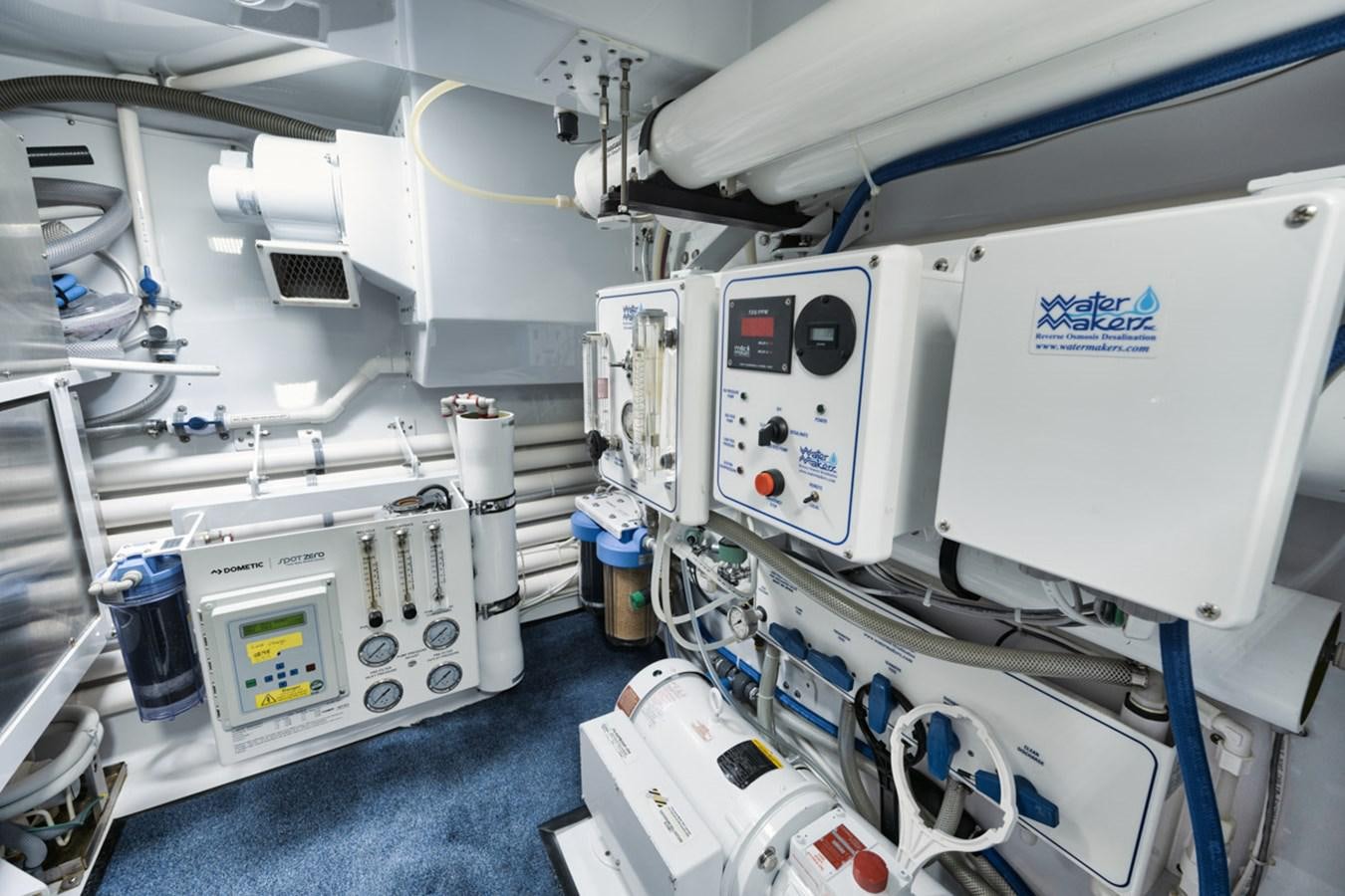 a room with medical equipment aboard OWL'S NEST Yacht for Sale