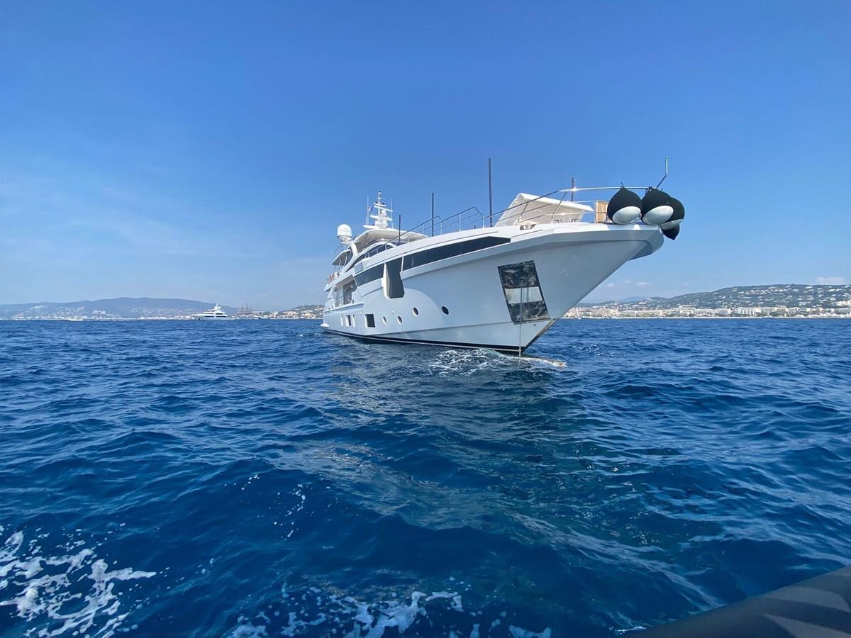 a boat in the water aboard GOLDEN LIFE Yacht for Sale