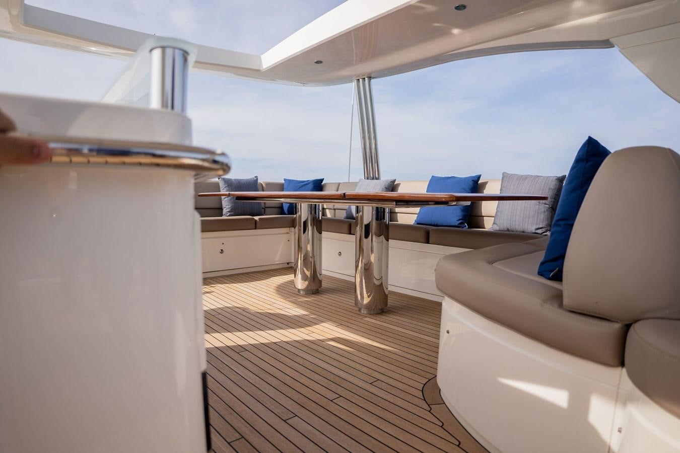inside of a boat aboard PICHOS III Yacht for Sale