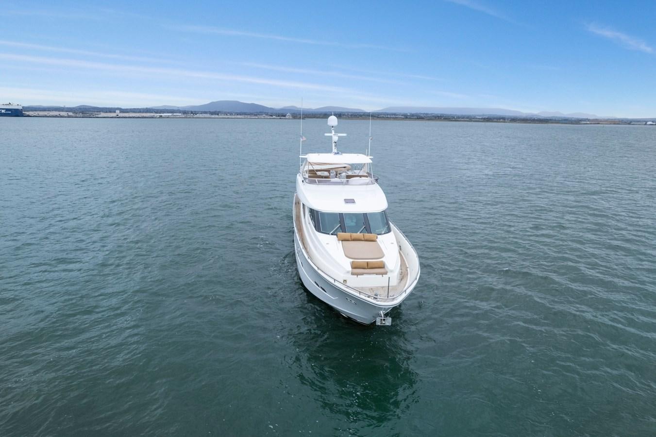 a boat in the water aboard VAMOS A VER Yacht for Sale