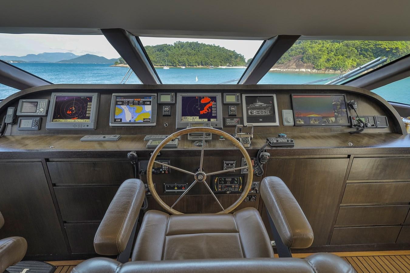 inside of a car aboard PAPA-GOLFE Yacht for Sale