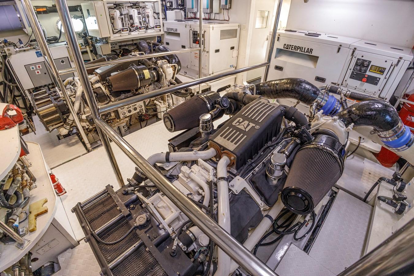 a machine with a large machine aboard PAPA-GOLFE Yacht for Sale