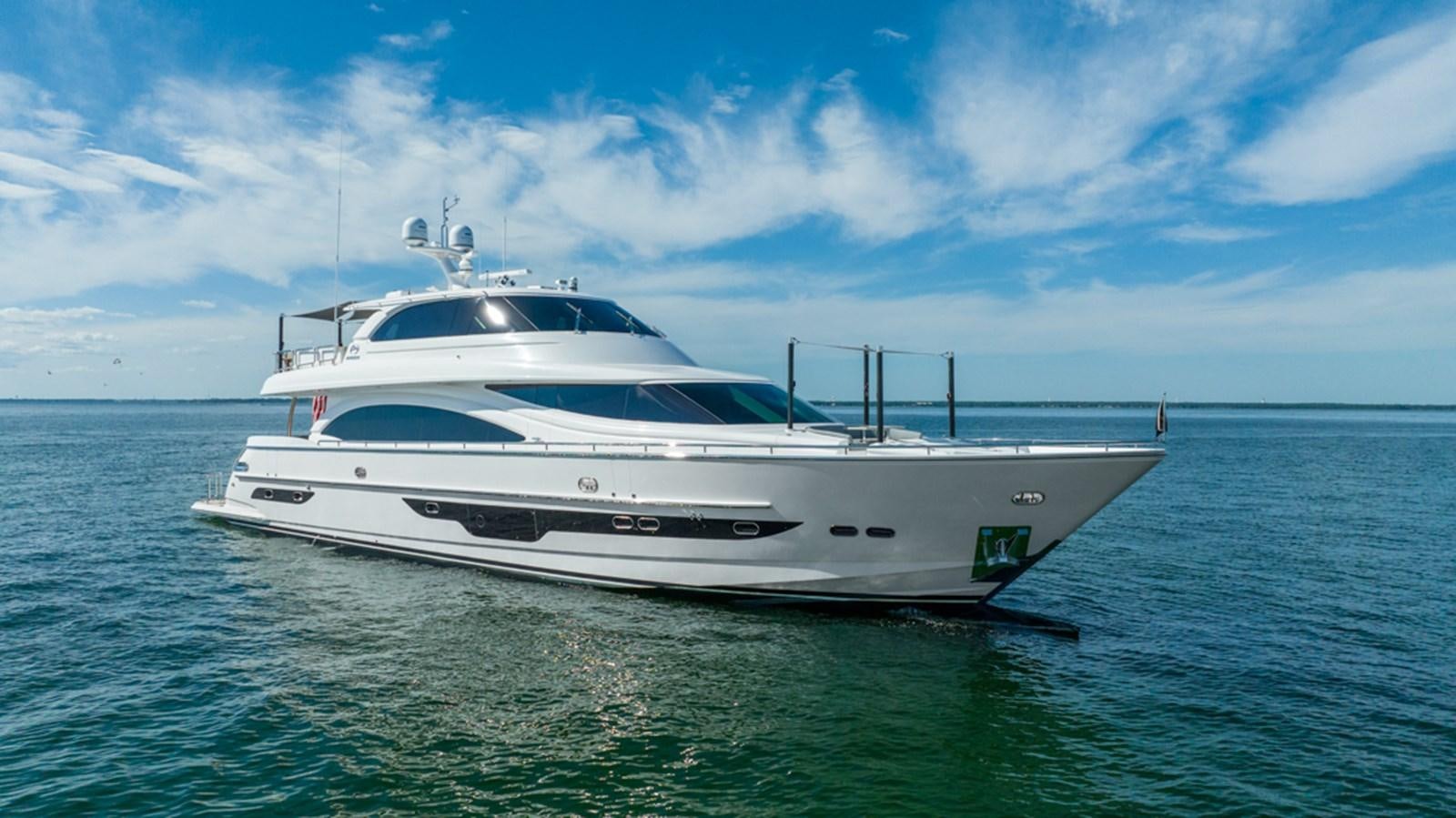 a white yacht in the water aboard 90 HORIZON Yacht for Sale