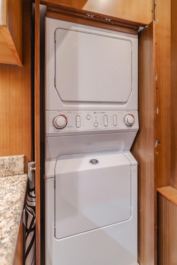 a white microwave oven aboard HARLEY G Yacht for Sale