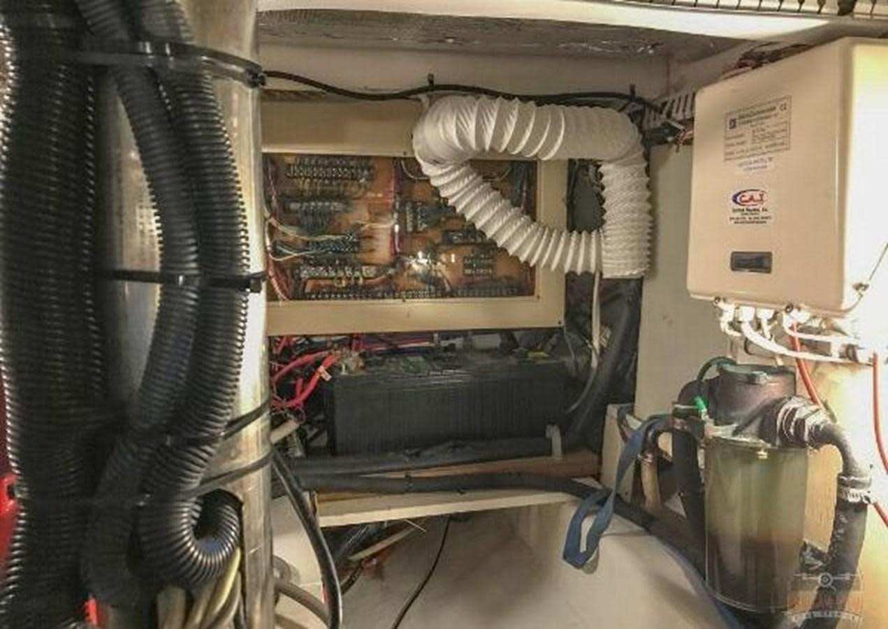 a room with a large fan and a fan aboard DREAM CATCHER Yacht for Sale