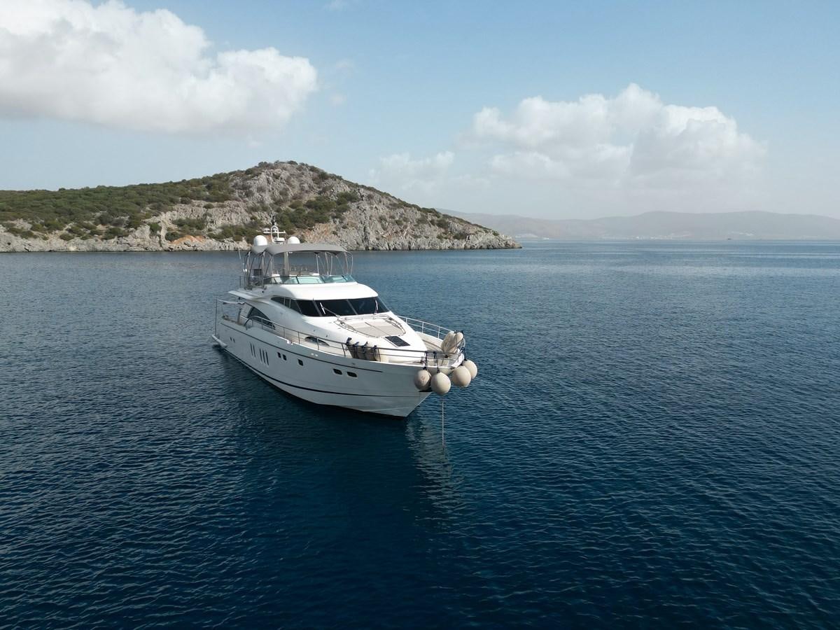 a boat in the water aboard FAIRLINE SQUADRON 74 Yacht for Sale