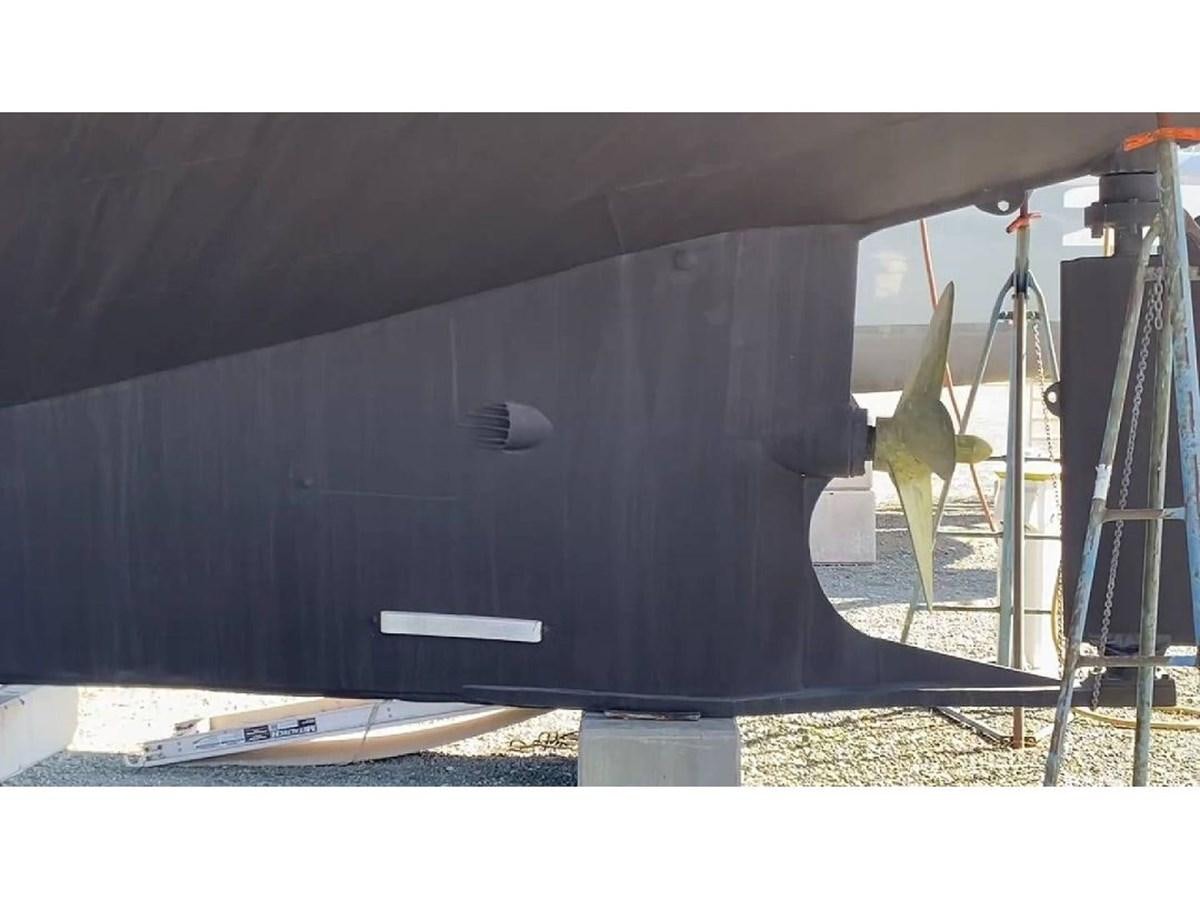 website aboard BEAR PAW Yacht for Sale