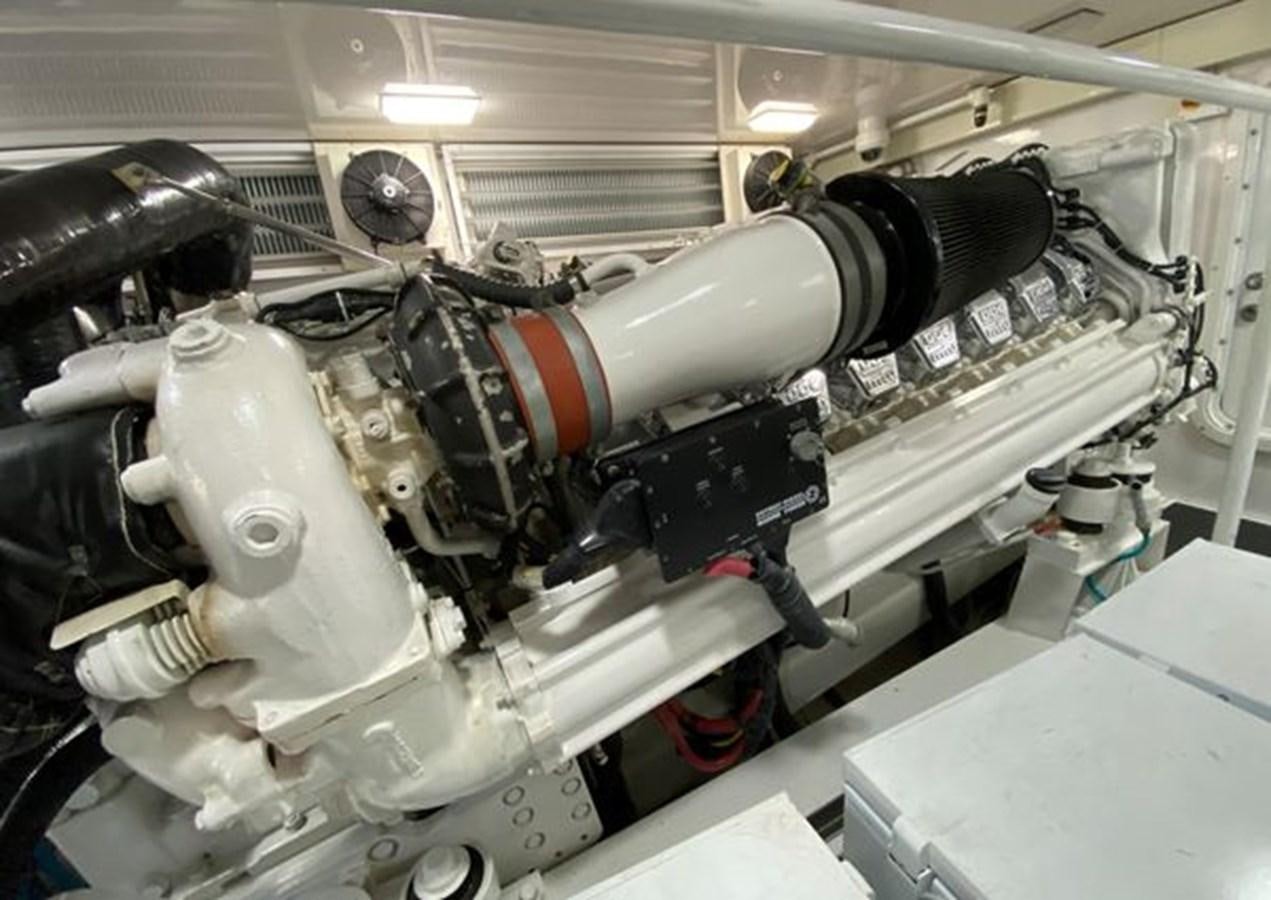 a machine with a large metal cylinder aboard LIKE WHAT U SEA Yacht for Sale