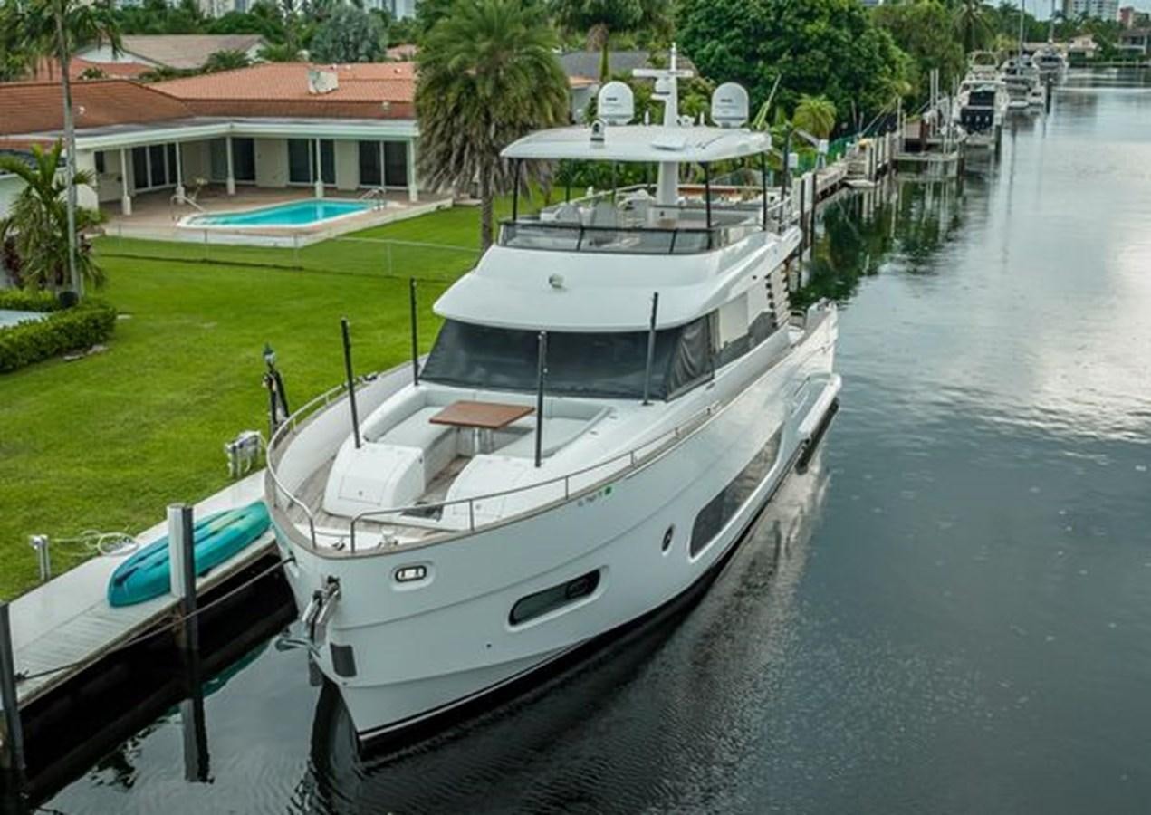 a boat docked at a pier aboard AZIMUT MAGELLANO 30/15 Yacht for Sale