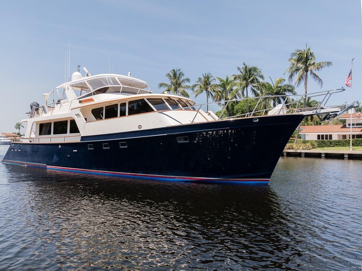 a boat on the water aboard THE GARLIC Yacht for Sale