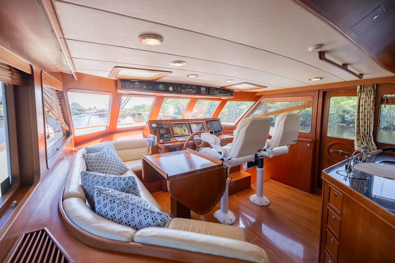 inside of a car aboard THE GARLIC Yacht for Sale