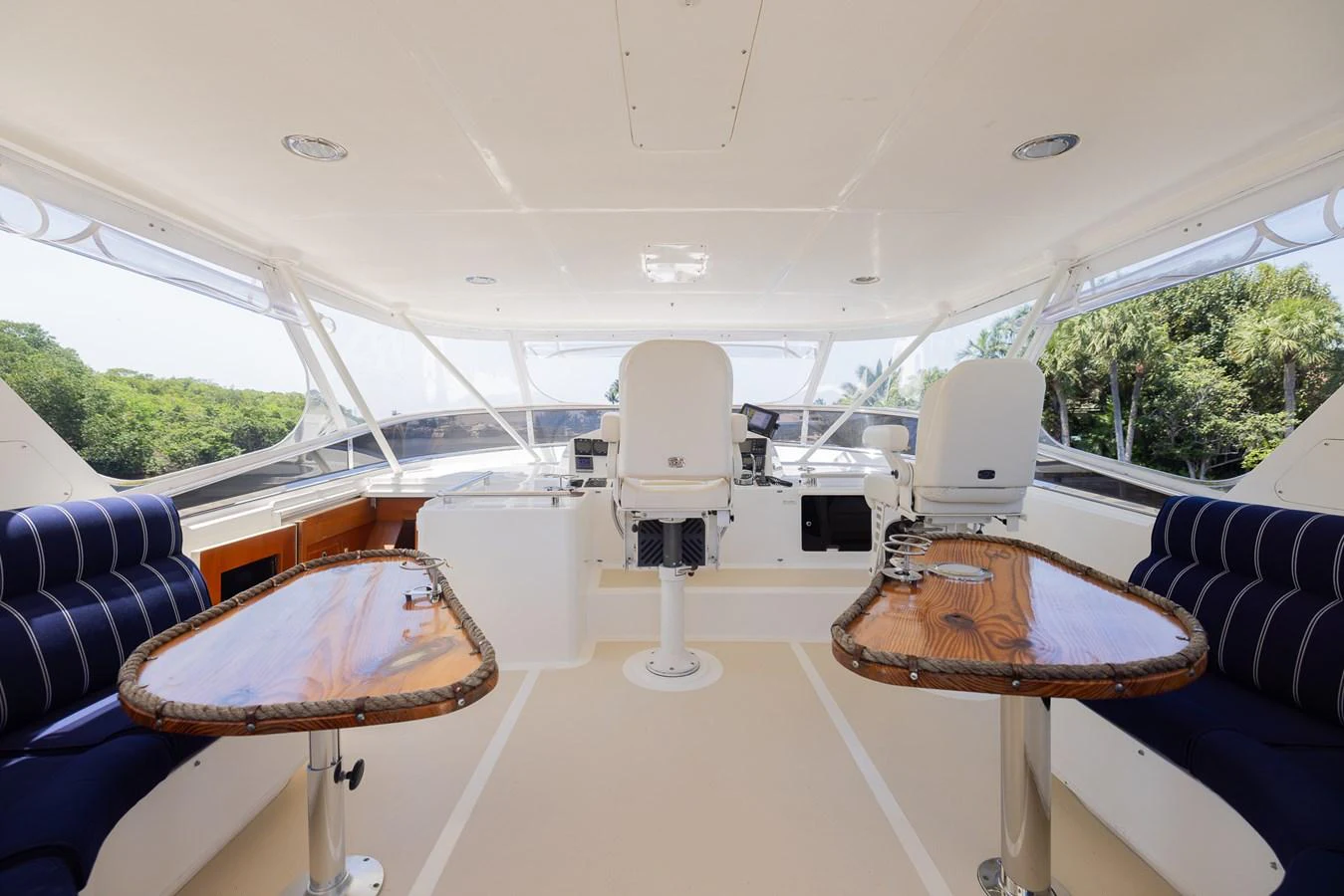 inside of a boat aboard THE GARLIC Yacht for Sale