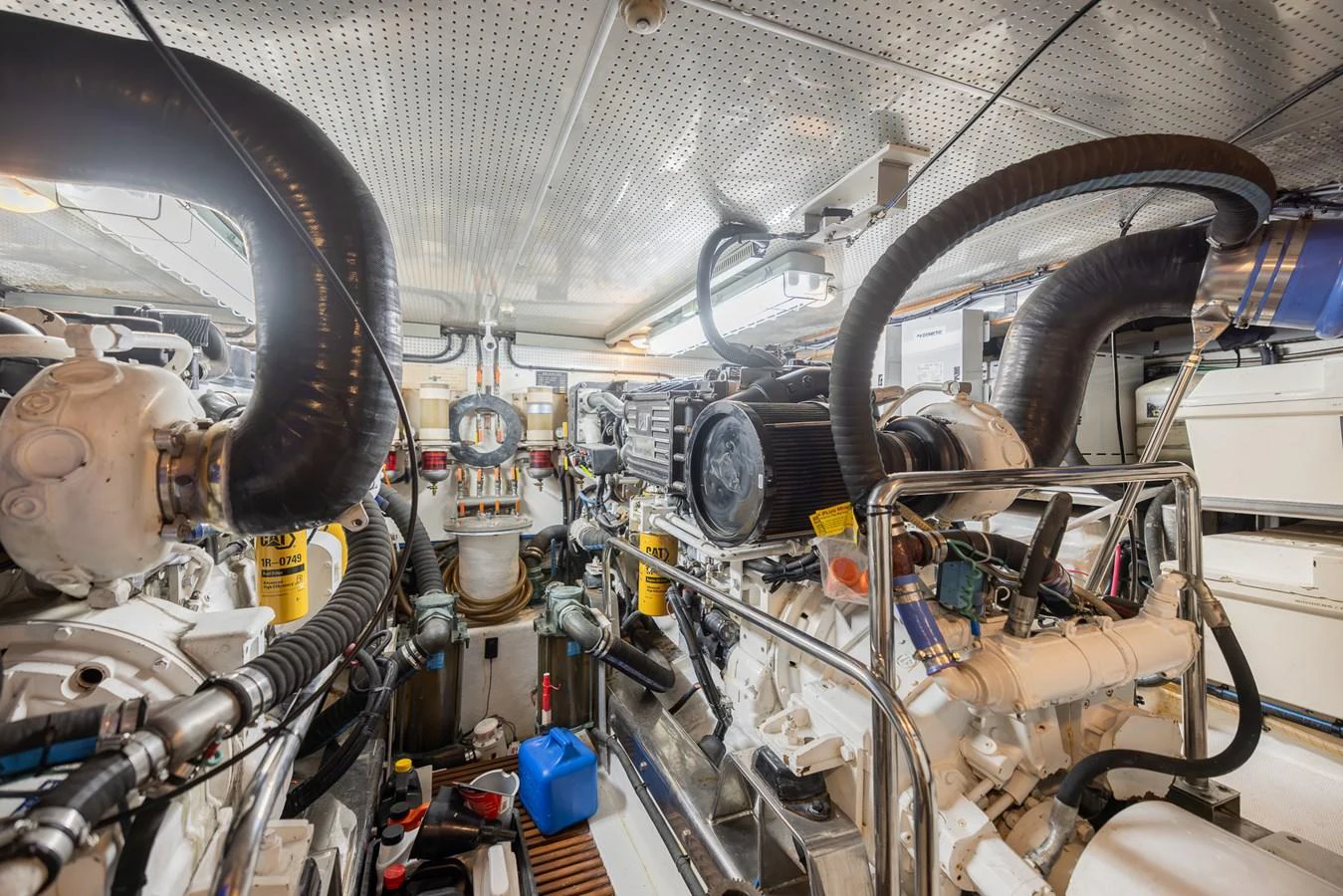 a large machine with many wires aboard THE GARLIC Yacht for Sale
