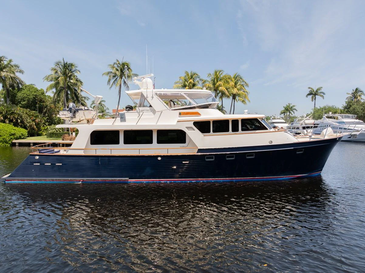 a boat on the water aboard THE GARLIC Yacht for Sale