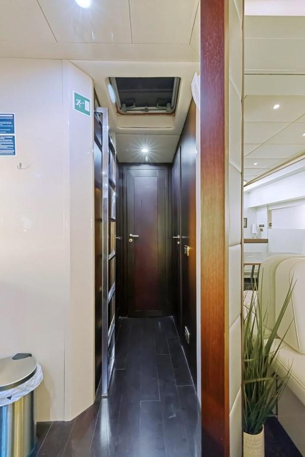 a hallway with a long hallway aboard DREAM ON Yacht for Sale