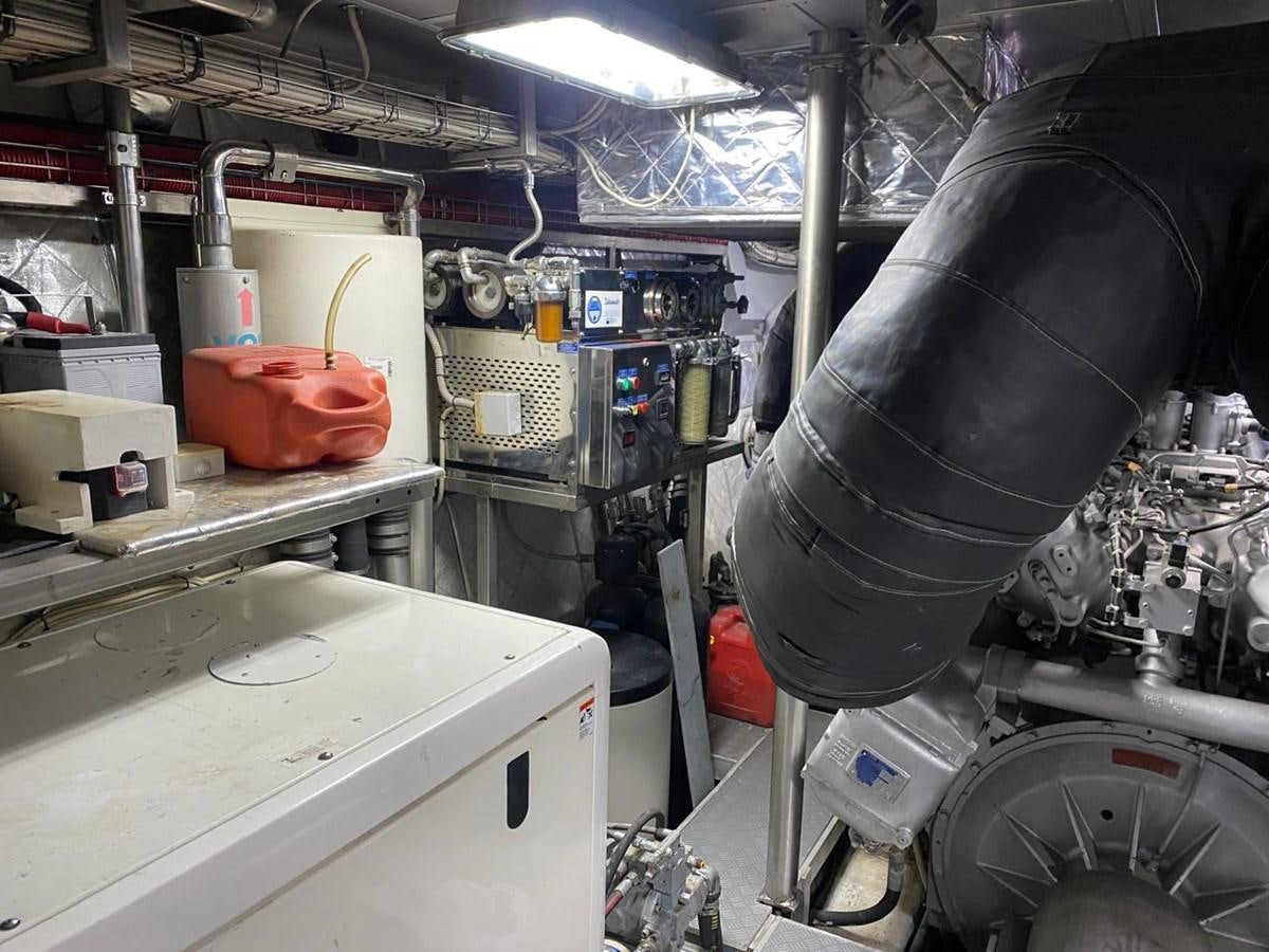 a large machine in a factory aboard CANADOS FLYBRIDGE FAST Yacht for Sale