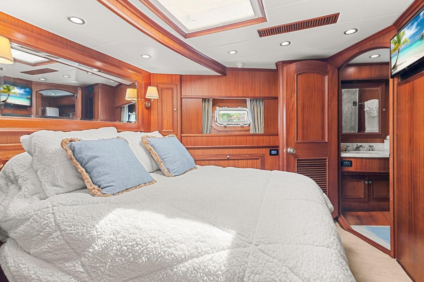 a bed in a cabin aboard SEAS TO SEE Yacht for Sale