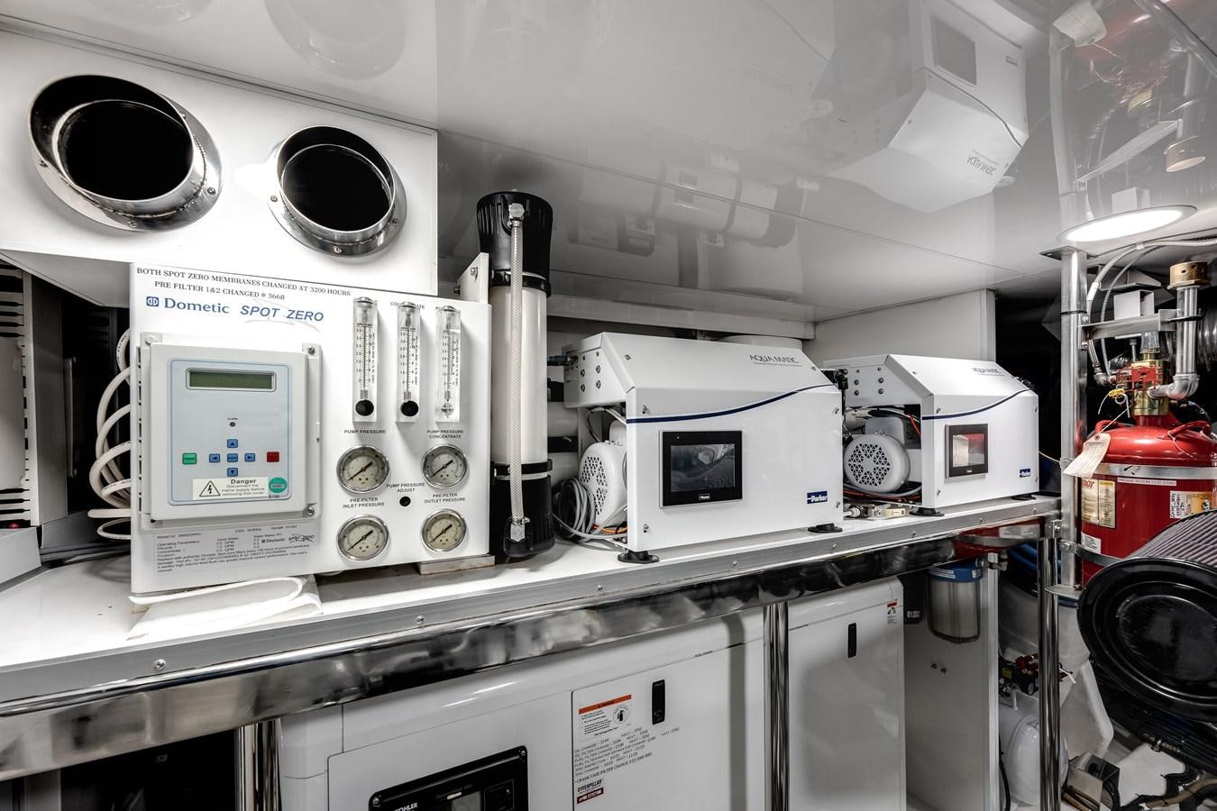 a machine with a few dials aboard WIGGLE ROOM Yacht for Sale