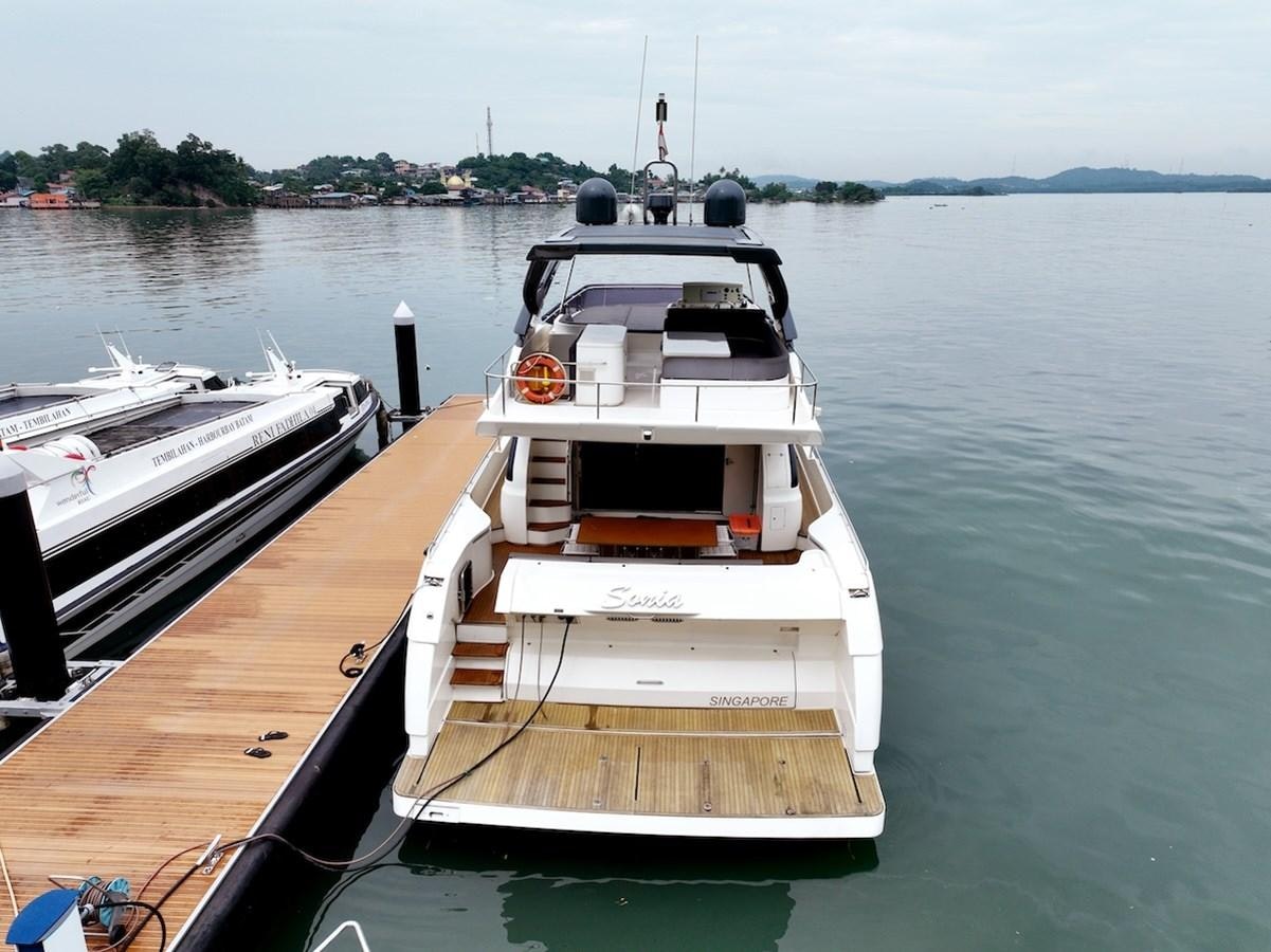 A FERRETTI J052216250005 関税送料込 SONIA Yacht for Sale | 70' (21.54m) 2017 FERRETTI YACHTS | N&J